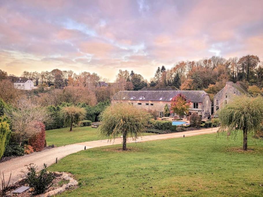 Au Bout De Mes Reves Bed and Breakfast Walcourt Exteriör bild